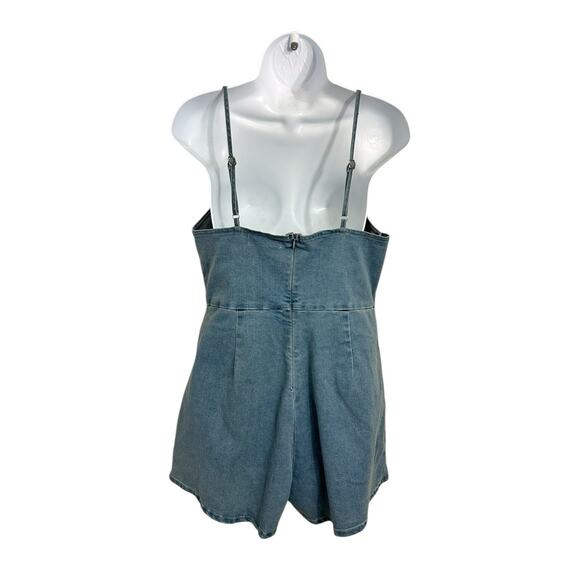 Lulus Wrap To It Light Wash Denim Wrap Front Romper Short Sz Large Sleeveless - Picture 8 of 9